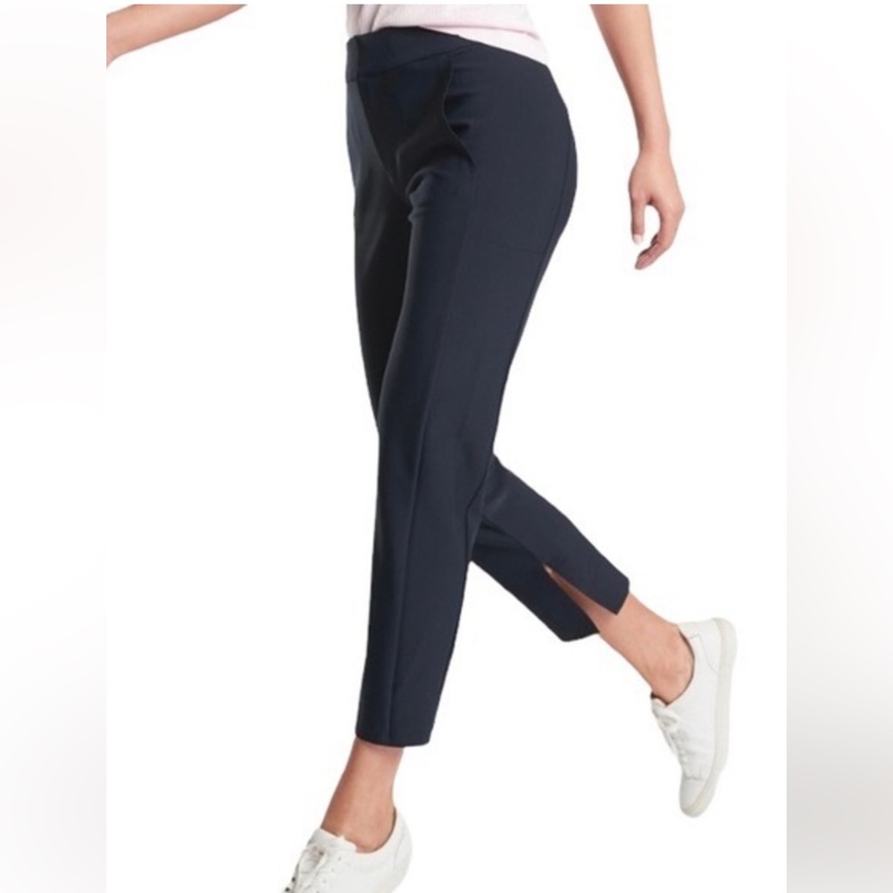 NWT!!! Athleta Stellar Trouser Woman’s Black Pant 4